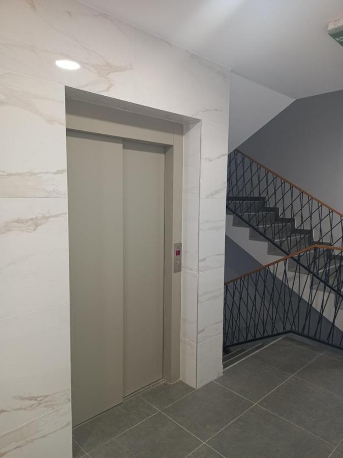 Avenija Oaza Apartman Újvidék Kültér fotó