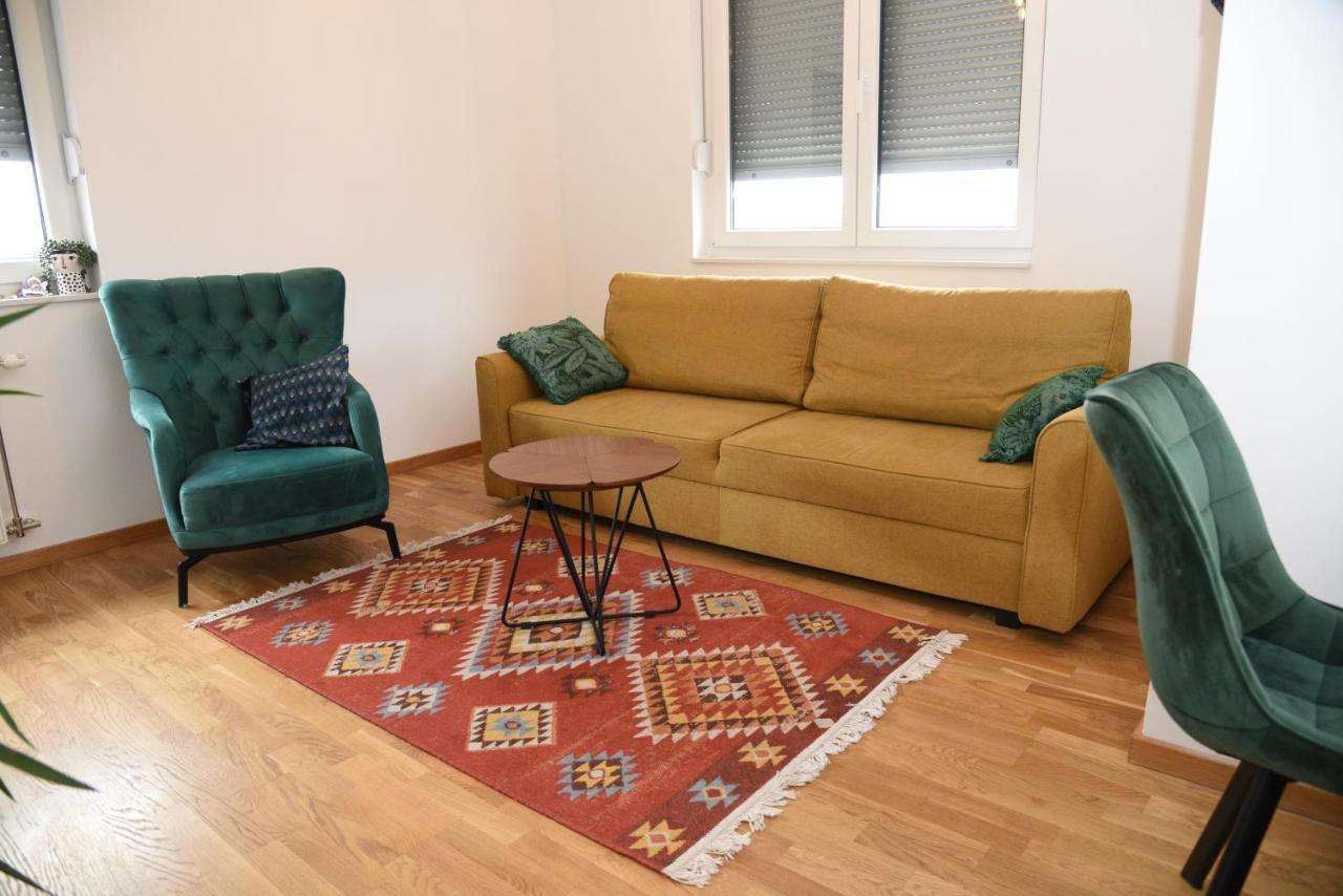 Avenija Oaza Apartman Újvidék Kültér fotó