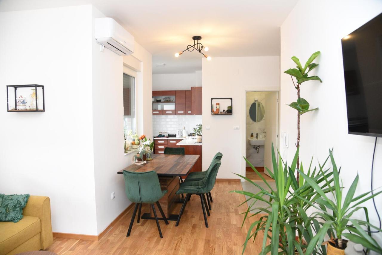 Avenija Oaza Apartman Újvidék Kültér fotó